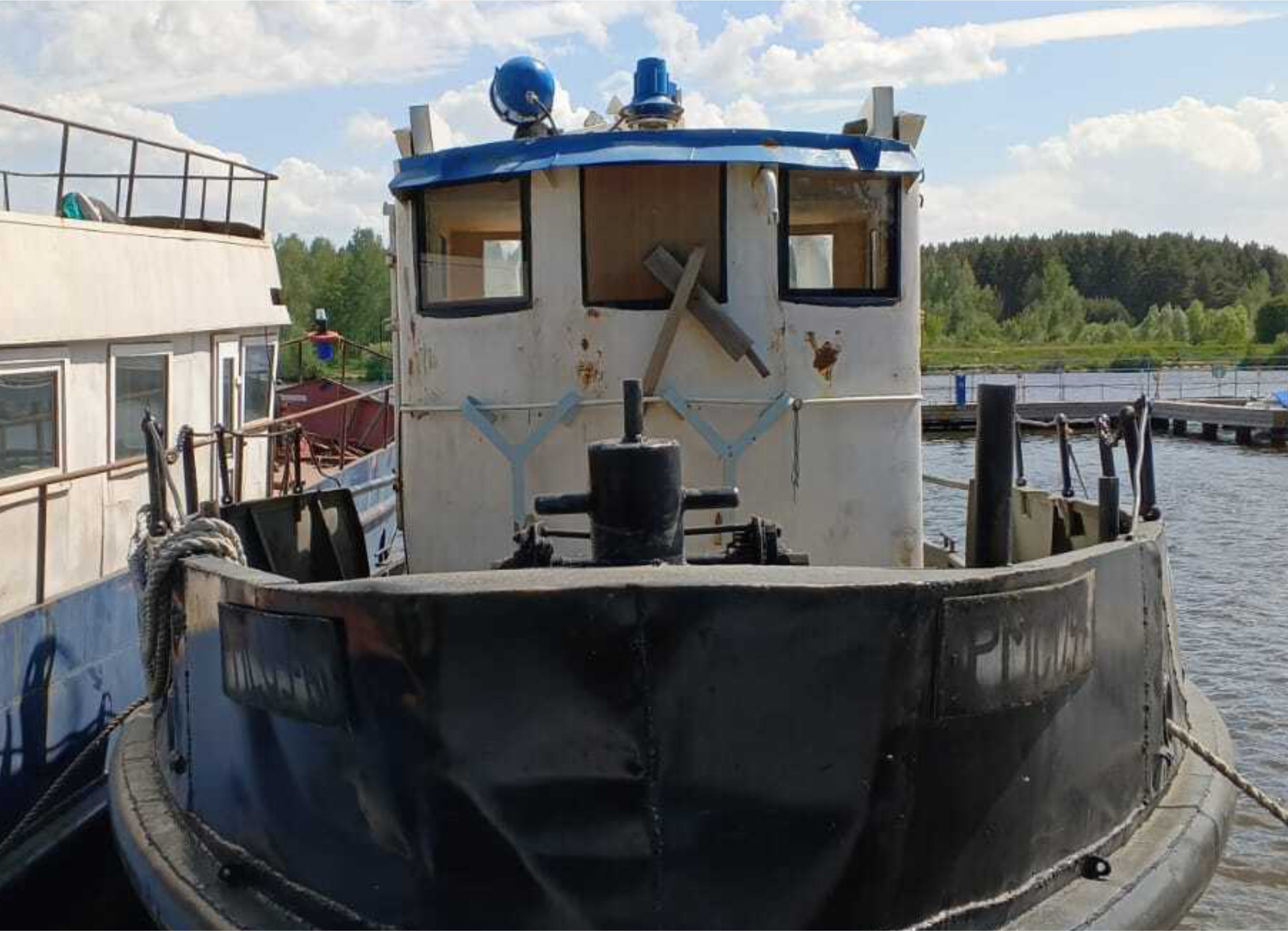 13.08.2025 Аукцион в электронной форме по продаже недвижимого имущества, находящегося в оперативном управлении ГБОУ «Школа № 109», теплоход-буксир «Ангара».